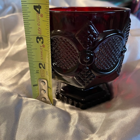 Avon 1876 Cape Cod Footed Glass (High Ball Tumbler) Red 1988 only - Picture 4 of 6